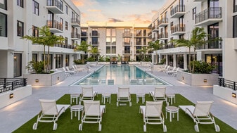 Soleste Seaside in Dania Beach, FL - Building Photo