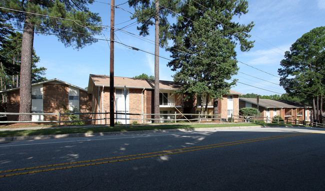 Anderson Apartments in Durham, NC - Building Photo - Building Photo