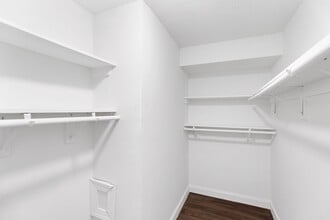 Cambridge in Birmingham, AL - Foto de edificio - Building Photo