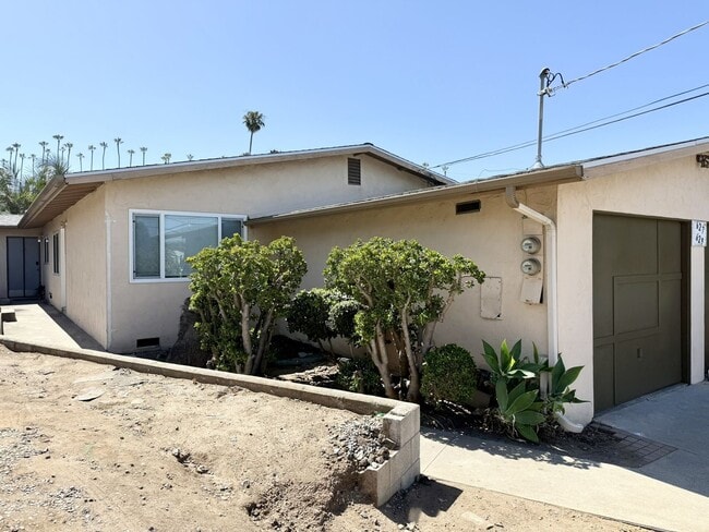 627 N Citrus Ave in Vista, CA - Building Photo - Building Photo