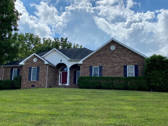 property at 3118 Southpoint Dr