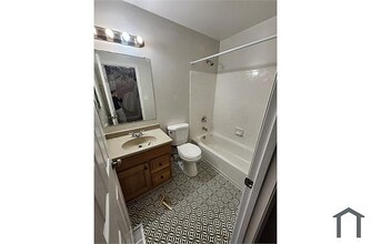 4 Black Oak Ct in Reisterstown, MD - Building Photo - Building Photo