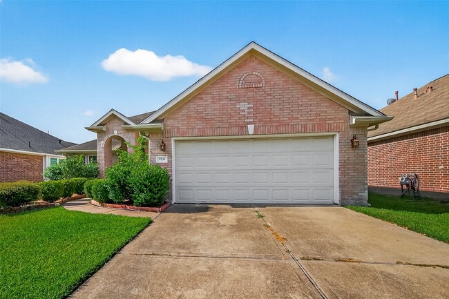9511 Mankay Ln