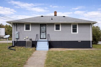 1214 Gordon St in Greensboro, NC - Building Photo - Building Photo