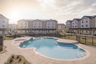 12603 Telge Rd, Unit 15-B in Cypress, TX - Building Photo