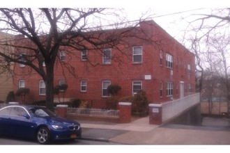 Marietta Apartments in Mount Vernon, NY - Foto de edificio - Building Photo