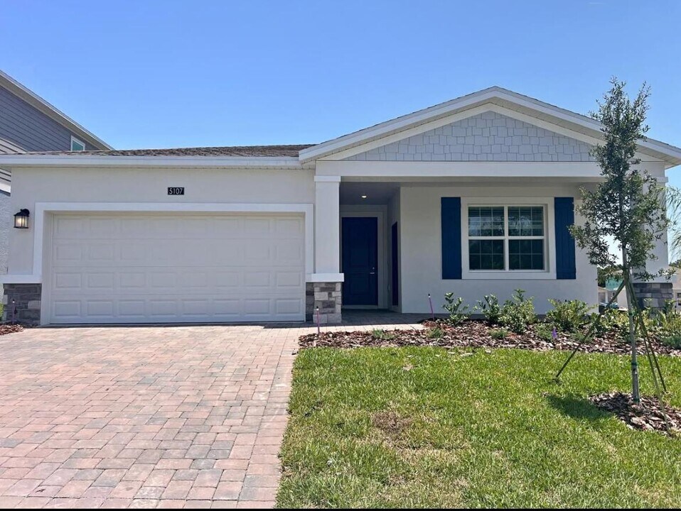5107 US-1 in Davenport, FL - Building Photo