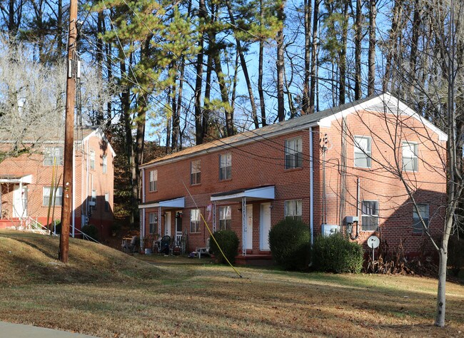 Westlake Village in Atlanta, GA - Foto de edificio - Building Photo