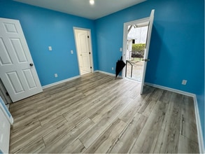 520 Porter St, Unit 2 in Glendale, CA - Foto de edificio - Building Photo