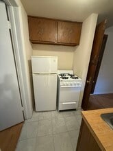 150 N Dearborn St, Unit 107 in Chicago, IL - Building Photo - Building Photo