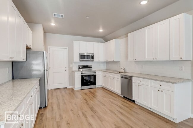 property at 1041 E Golden Ln