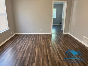 1860 W Concho Ave in San Angelo, TX - Building Photo - Building Photo