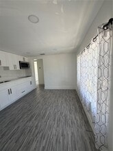 753 NW 22nd Ct in Miami, FL - Building Photo - Building Photo