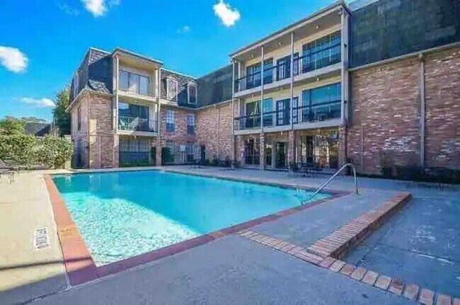 property at 2425 Underwood St