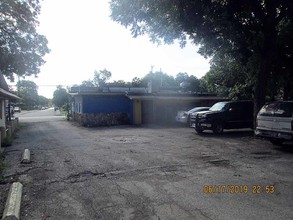 1229 Pleasanton Rd in San Antonio, TX - Building Photo - Building Photo