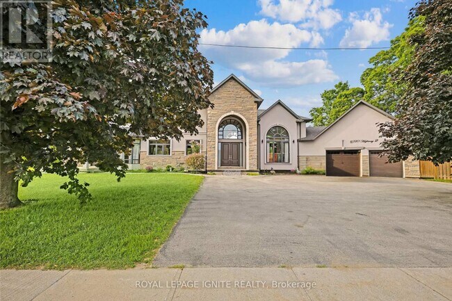 1690 Durham Regional Hwy 2 in Courtice, ON - Building Photo - Building Photo