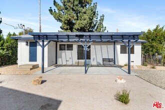 15836 Chatsworth St in Los Angeles, CA - Building Photo - Building Photo