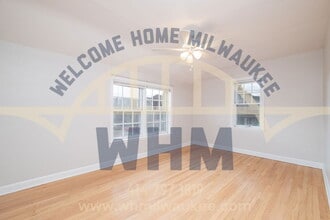 3254 S Kinnickinnic Ave in Milwaukee, WI - Building Photo - Building Photo
