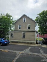 541 West End Ave in Carthage, NY - Building Photo