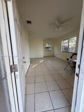 14620 Monroe St in Miami, FL - Building Photo - Building Photo