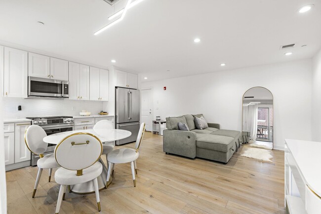 property at 2716 Palisade Ave