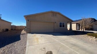 16 Tome Vista Dr in Los Lunas, NM - Building Photo