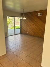 901 W Crestview St in Corona, CA - Building Photo - Building Photo