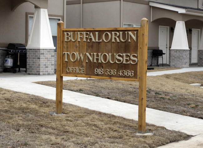 Buffalo Run Townhouses