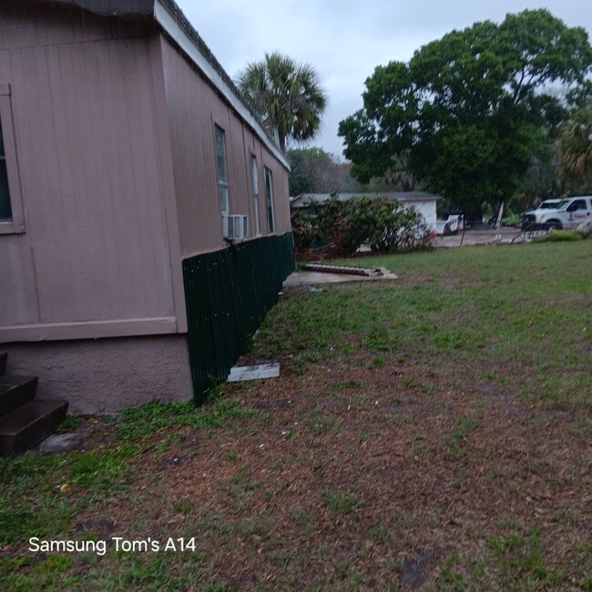 2420 Elsie Cir in Cocoa, FL - Building Photo - Building Photo