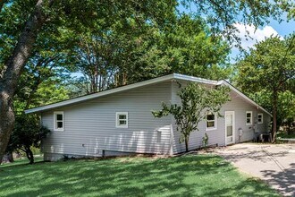 114 Wood Crest Dr in Tool, TX - Building Photo - Building Photo