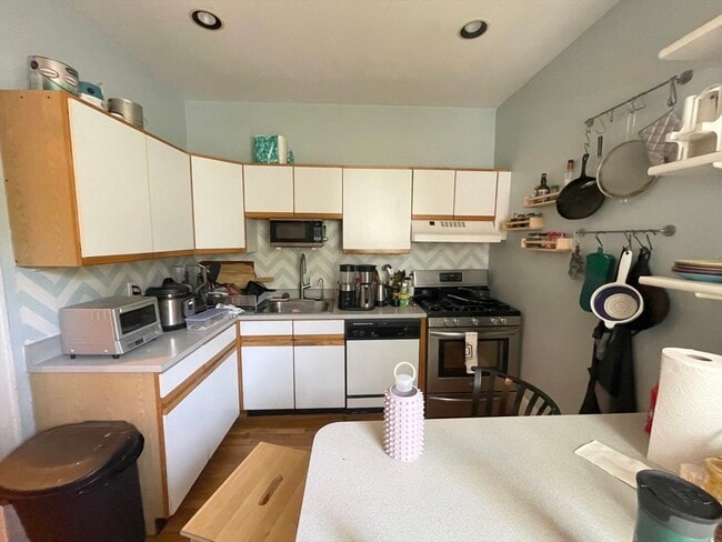 property at 47 Mason Terrace