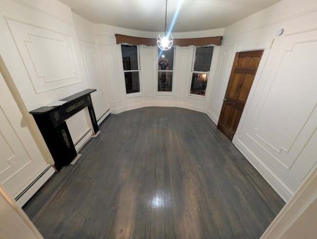 44 Benkard Ave, Unit 44 Benkard 2nd Floor