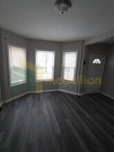 625 S 12th Ave in Maywood, IL - Building Photo - Building Photo