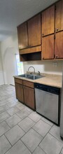 2821 Pebble Dr in Decatur, GA - Foto de edificio - Building Photo