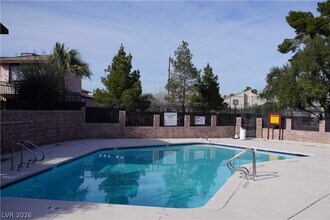 1722 E University Ave. in Las Vegas, NV - Building Photo - Building Photo