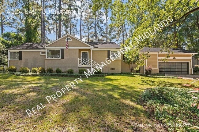 property at 4124 E Buchanan Dr