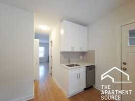 4622 N Winchester Ave, Unit 3C in Chicago, IL - Building Photo