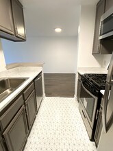 465 Oak St in Glendale, CA - Building Photo - Building Photo