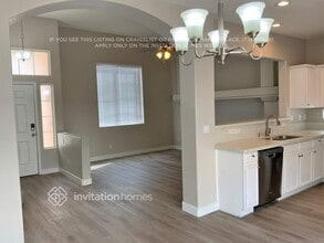 8936 Attic Grace Ave in Las Vegas, NV - Foto de edificio - Building Photo