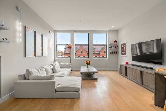 285 Columbus Ave, Unit 407 in Boston, MA - Building Photo - Building Photo