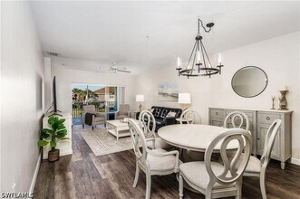 3009 Driftwood Way in Naples, FL - Building Photo - Building Photo