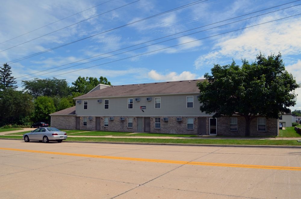 712 N Adelaide in Normal, IL - Building Photo