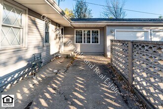 4814 Blum Dr in Fort Wayne, IN - Building Photo - Building Photo