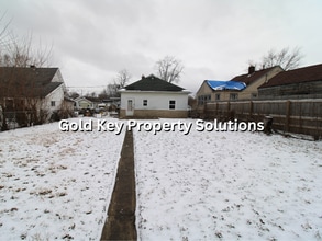 2324 Chase St in Anderson, IN - Building Photo - Building Photo