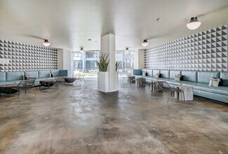 800 Embassy Dr in Austin, TX - Building Photo - Building Photo