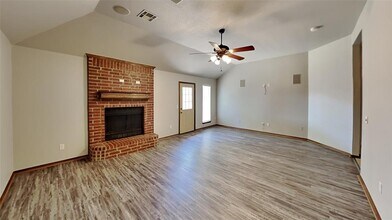 2212 NW 157th Terrace in Edmond, OK - Building Photo - Building Photo