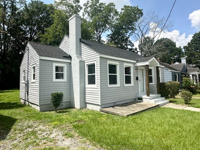 1107 Colonial Ave in Greenville, NC - Building Photo - Building Photo