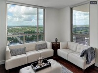 300 Bowie St, Unit 2803 in Austin, TX - Building Photo - Building Photo