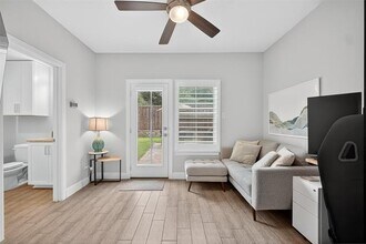 1850 Wood Ledge Pl in Dallas, TX - Building Photo - Building Photo
