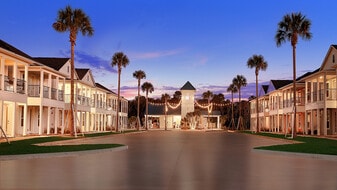 Boardwalk Village in Conroe, TX - Building Photo